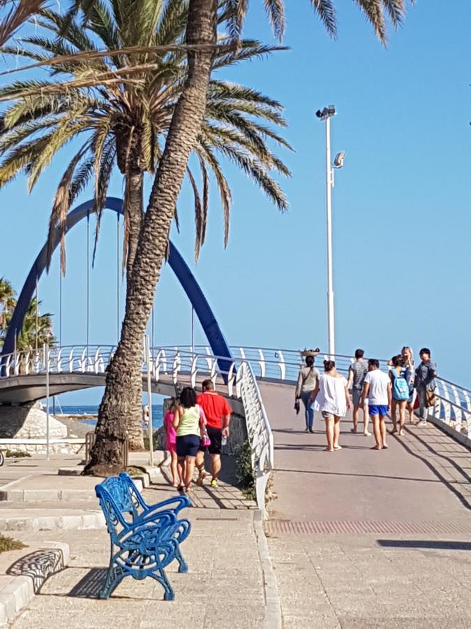 Toctoc Pedregalejo Beach Apartment Málaga Eksteriør billede