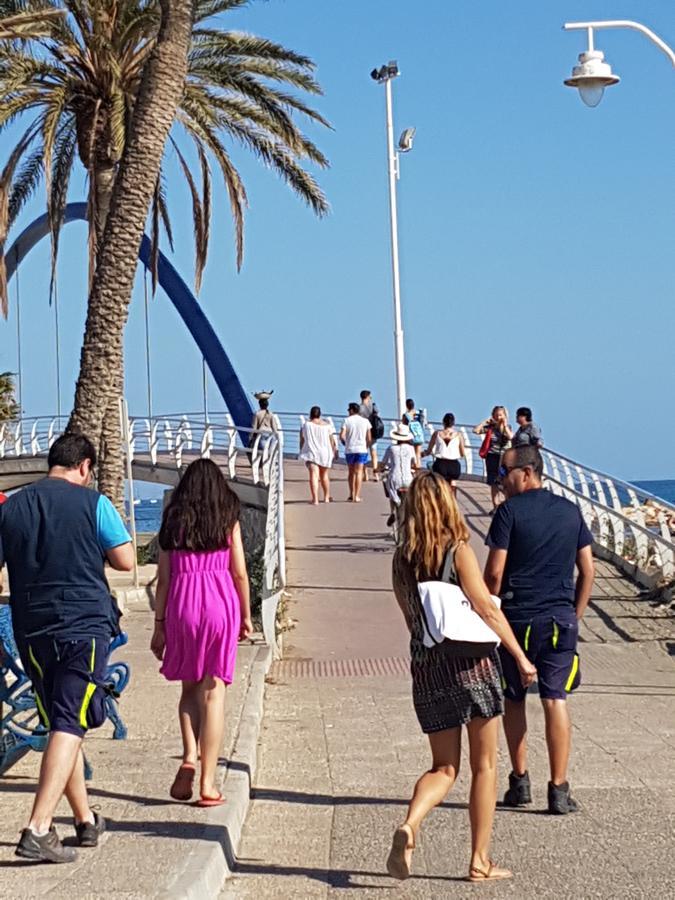 Toctoc Pedregalejo Beach Apartment Málaga Eksteriør billede