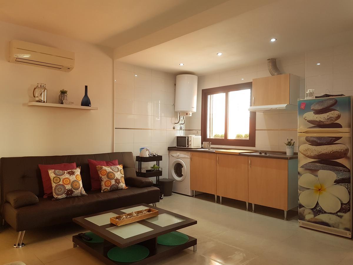 Toctoc Pedregalejo Beach Apartment Málaga Eksteriør billede